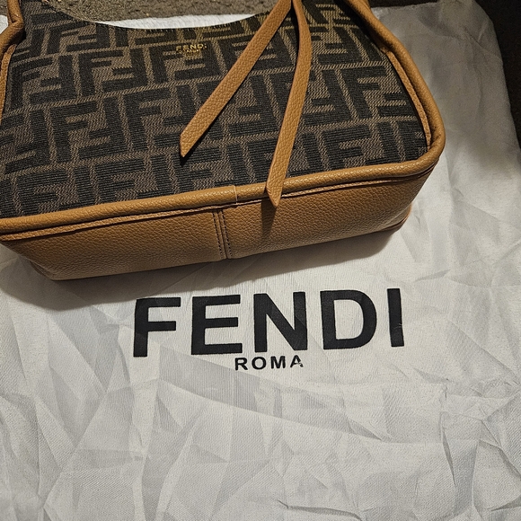 Fendi fendessence mini baguette handbag purse tan & brown fabric bag - Picture 6 of 6